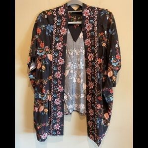 Miss me Floral Kimono Wrap Cardigan Small